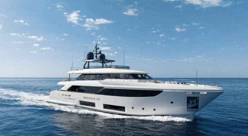 Motor Yacht Mac One