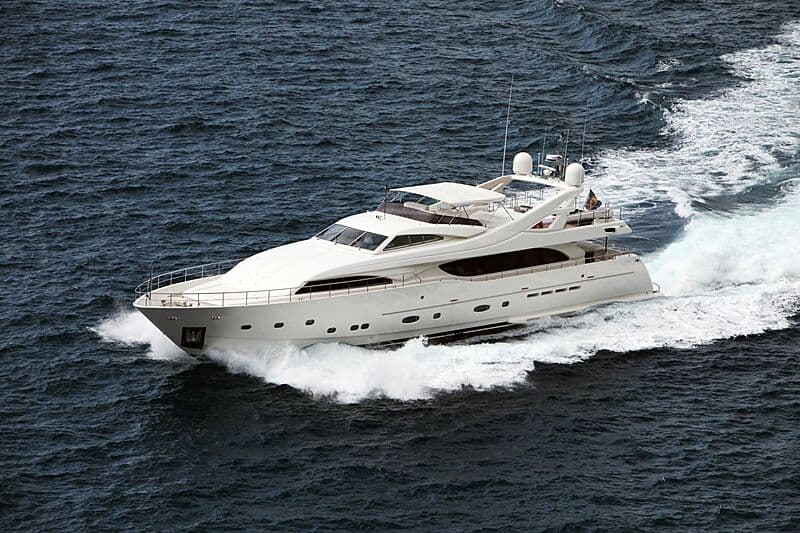 Motor Yacht Maestro