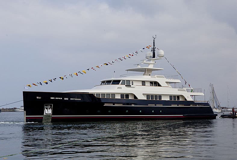 Motor Yacht Magari
