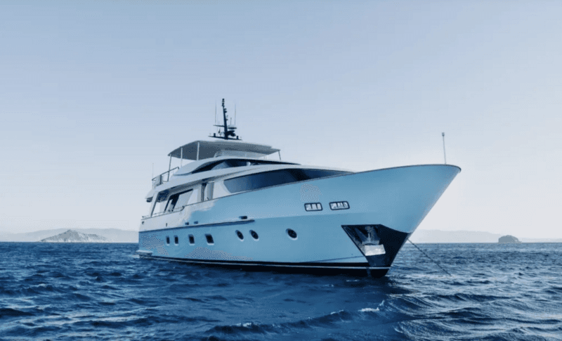 Motor Yacht Mai