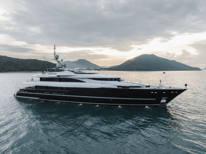 Motor Yacht Majesty Elenoliya