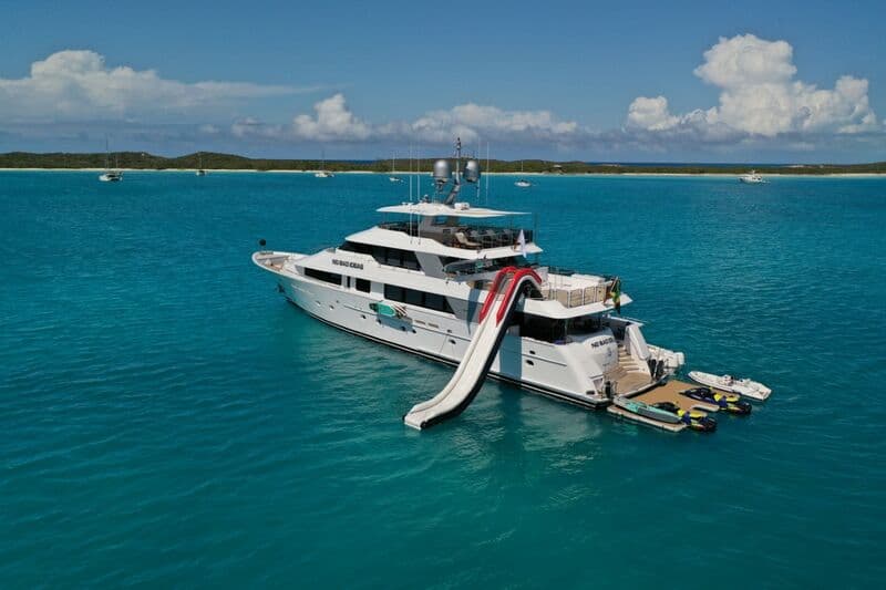 Motor Yacht Memento Vivere