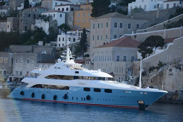 Motor Yacht Mia Rama