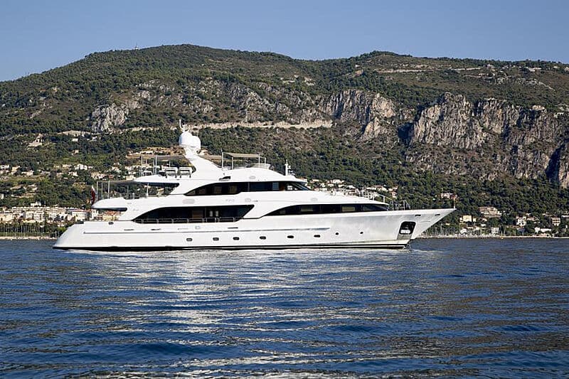 Motor Yacht Mina