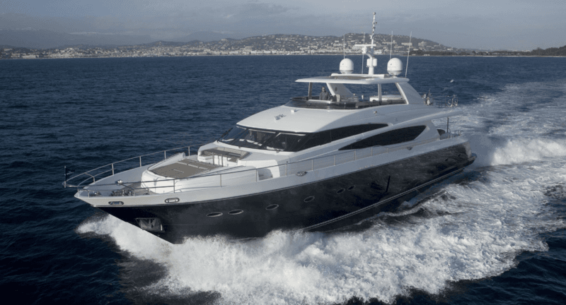 Motor Yacht Mira