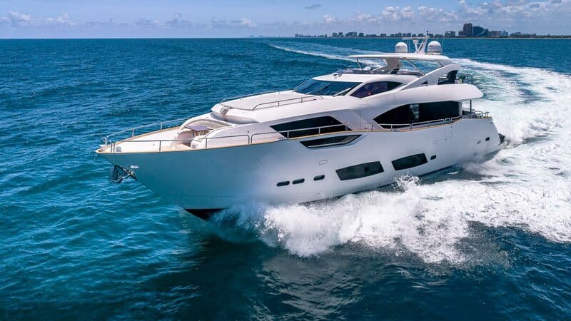 Motor Yacht Mirracle