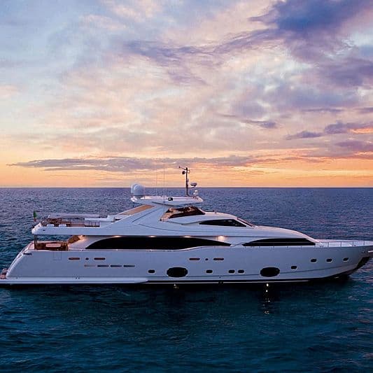 Motor Yacht Miss Ado