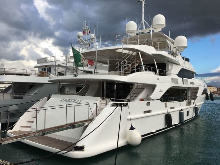 Motor Yacht Miss Lily