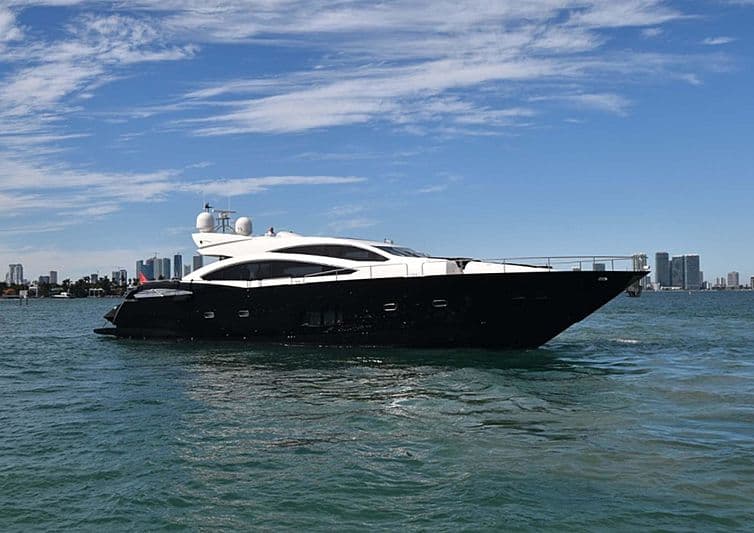 Motor Yacht Mr Bluesky of London