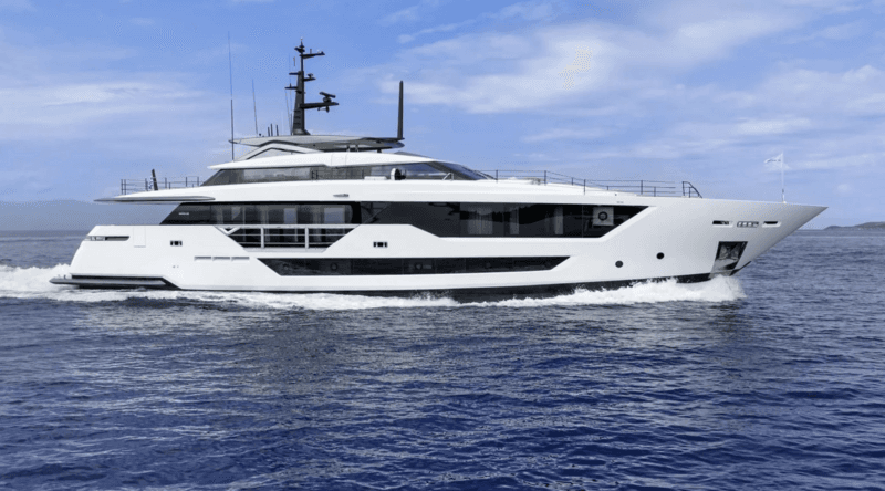 Motor Yacht My Mistake