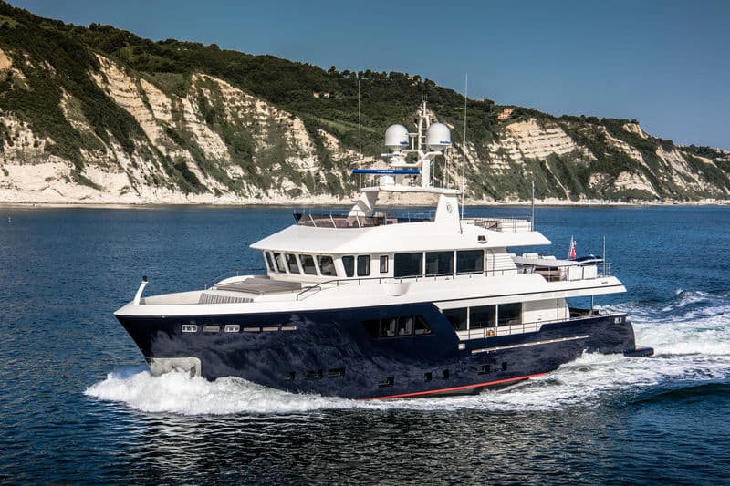 Motor Yacht My True Blue