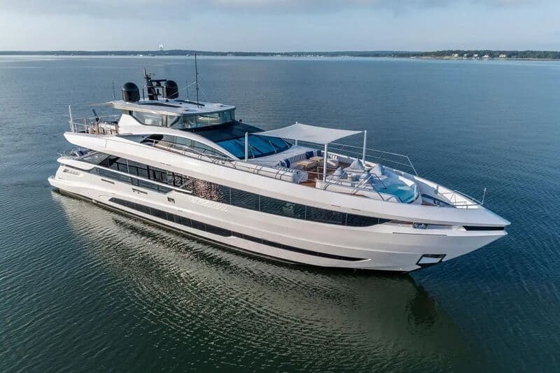 Motor Yacht Mystere