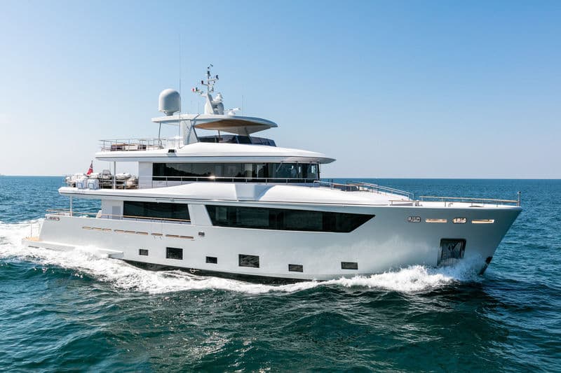 Motor Yacht Narvalo