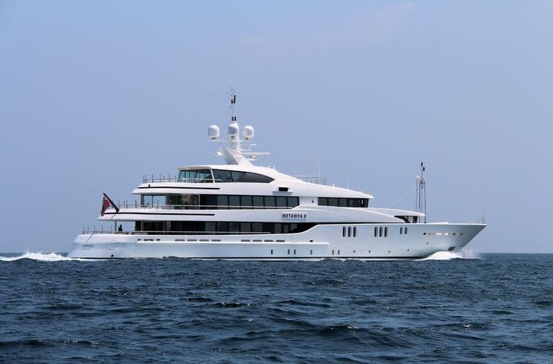 Motor Yacht Netanya 8