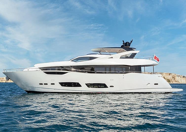 Motor Yacht New Edge