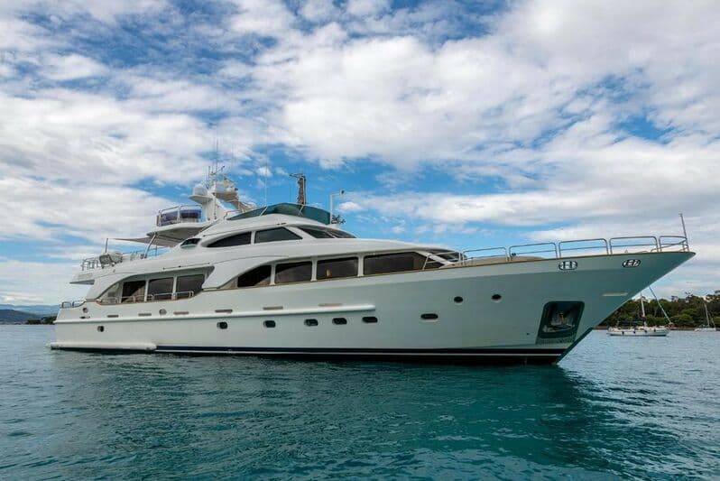 Motor Yacht New Star