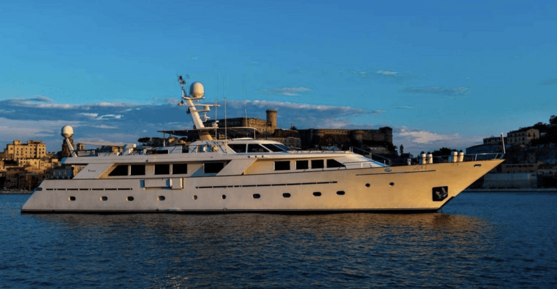 Motor Yacht Nightflower