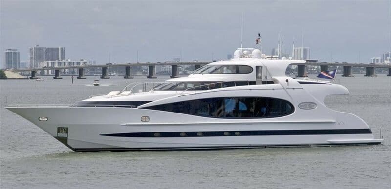 Motor Yacht No Rules