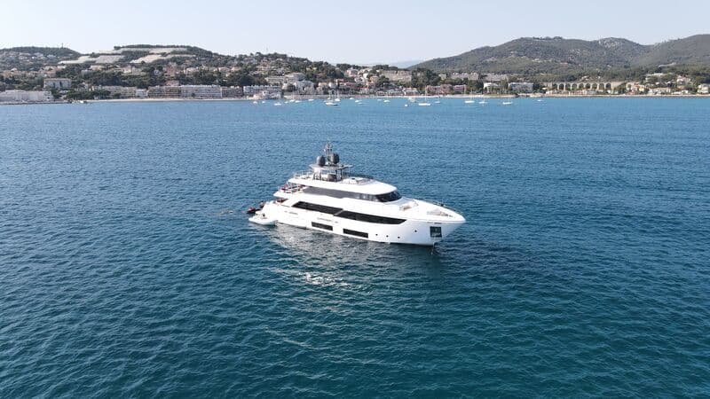 Motor Yacht Nomad