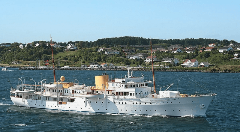 Motor Yacht Norge