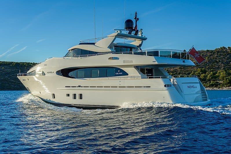 Motor Yacht Novela