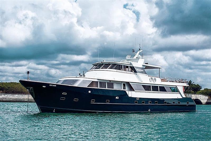 Motor Yacht Nymphaea