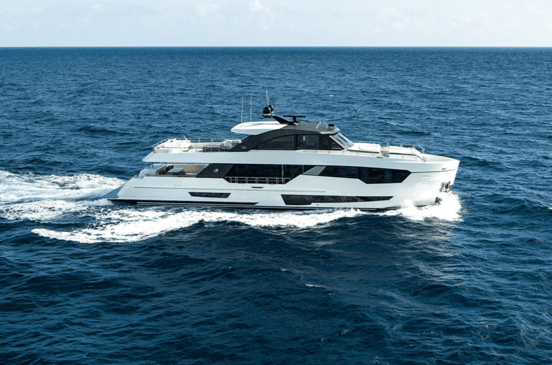 Motor Yacht O Mimi