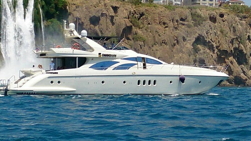 Motor Yacht Obsidian