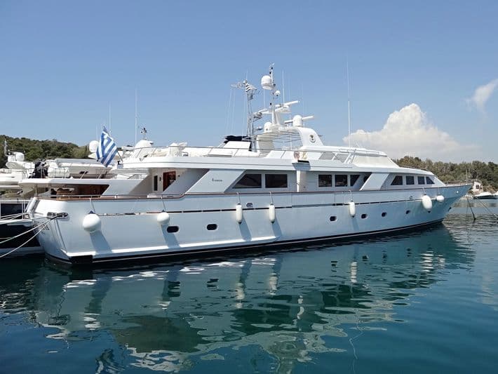 Motor Yacht Oktana