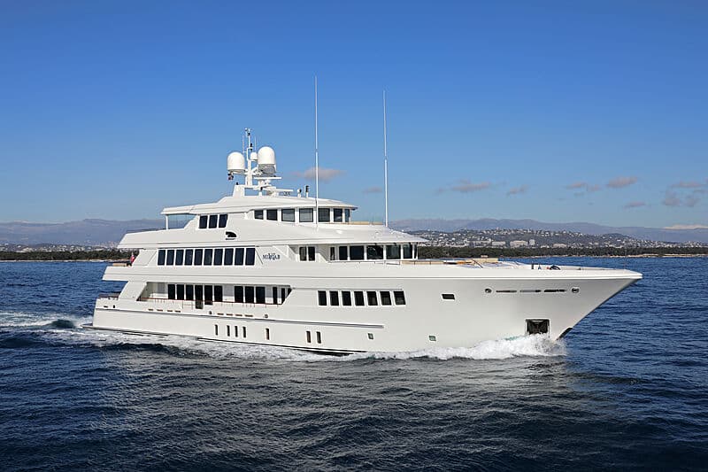 Motor Yacht Olmida
