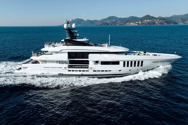 Motor Yacht Ouranos