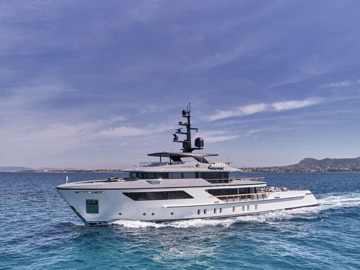 Motor Yacht Para Bellum