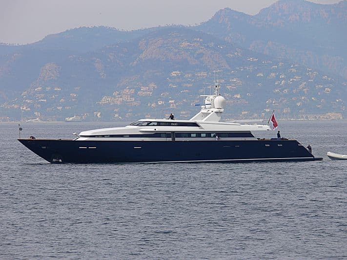 Motor Yacht Pari