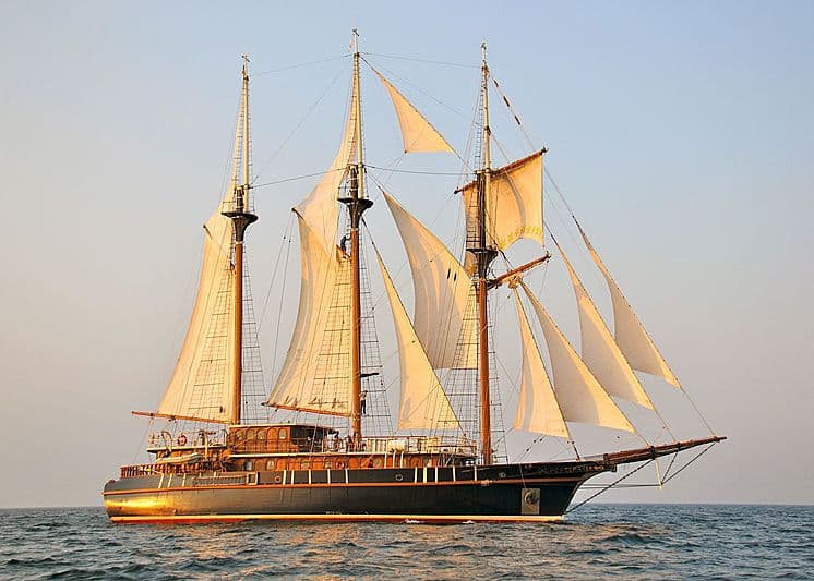 Motor Yacht Peacemaker