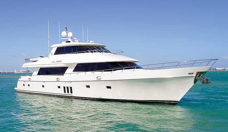 Motor Yacht Phantom