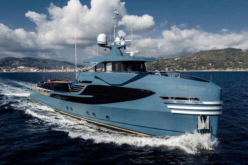 Motor Yacht Phi Phantom