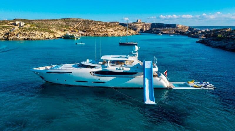Motor Yacht Phoenix II