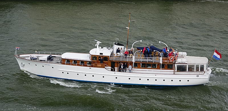Motor Yacht Piet Hein