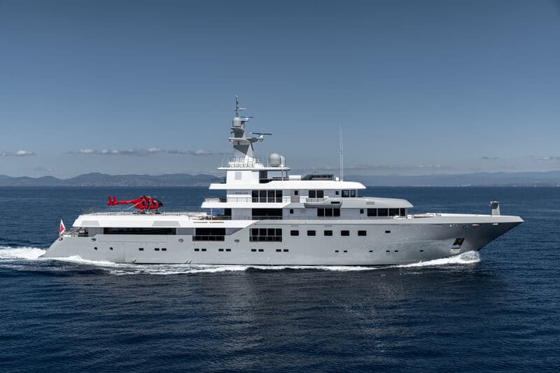 Motor Yacht Planet Nine