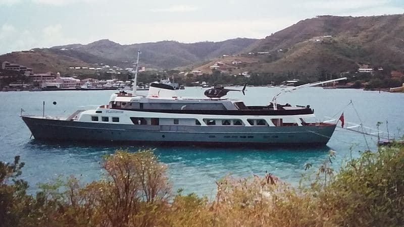 Motor Yacht Platinum