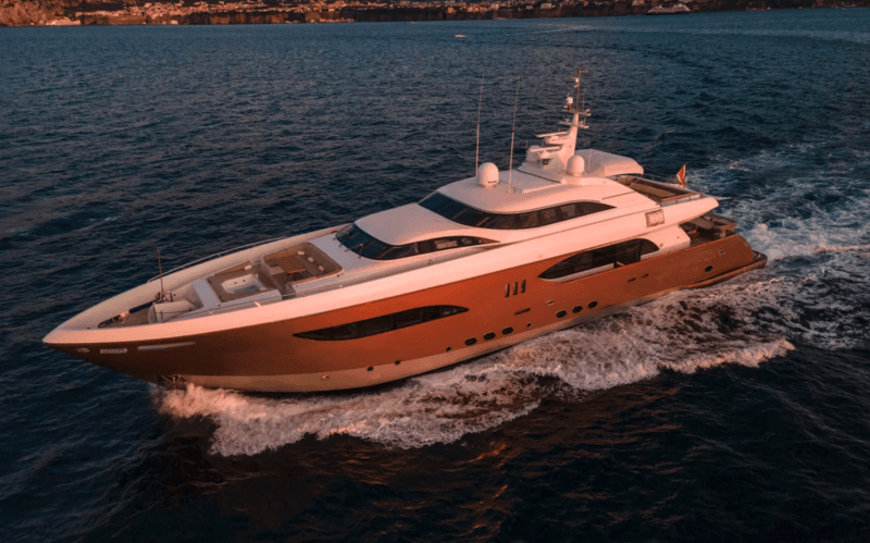 Motor Yacht Quantum H