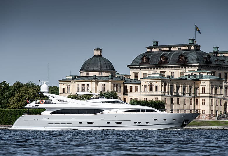 Motor Yacht Queen of Sheba