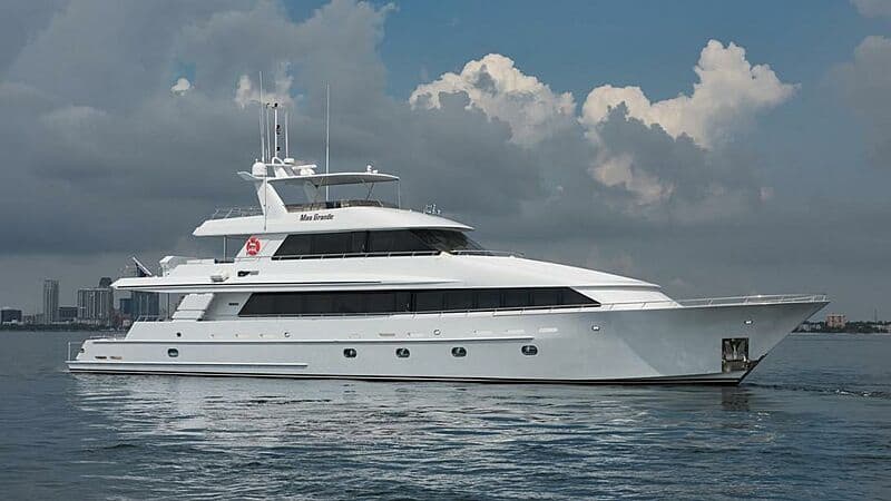 Motor Yacht Real Summertime