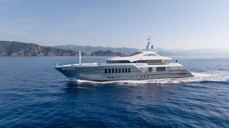 Motor Yacht Reliance