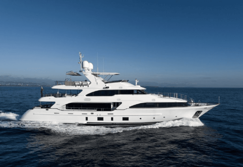 Motor Yacht Retriever