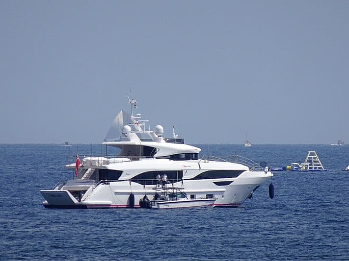 Motor Yacht Rosinha