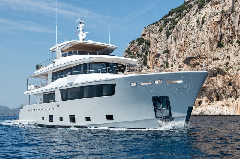 Motor Yacht Sabai