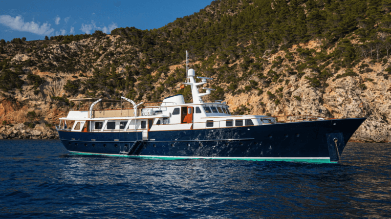 Motor Yacht Santa Maria