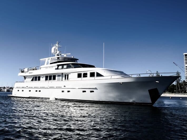 Motor Yacht Sea Raes
