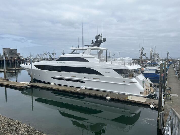 Motor Yacht Seas the Day